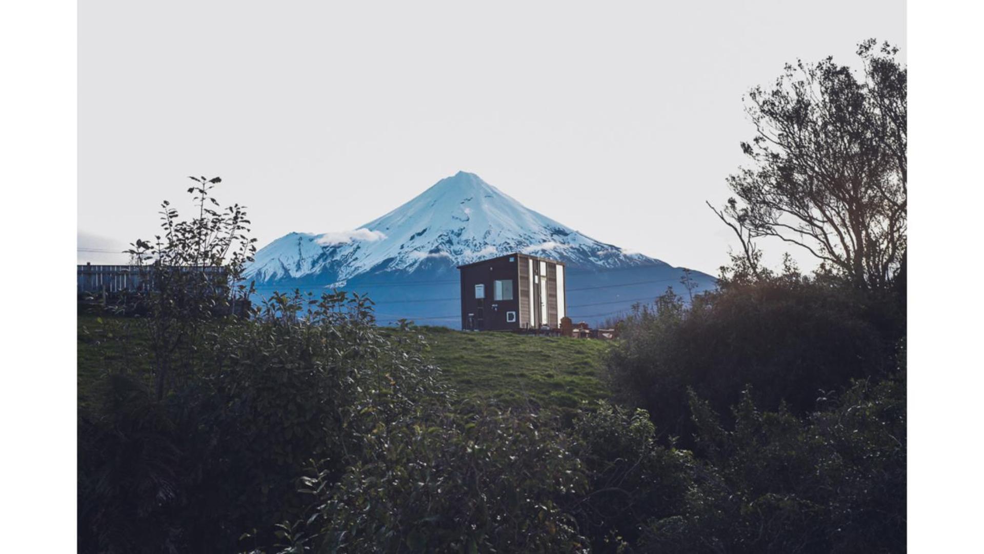 Taranaki Creekside Kea By Tiny Away Villa สแตรทฟอร์ด ภายนอก รูปภาพ